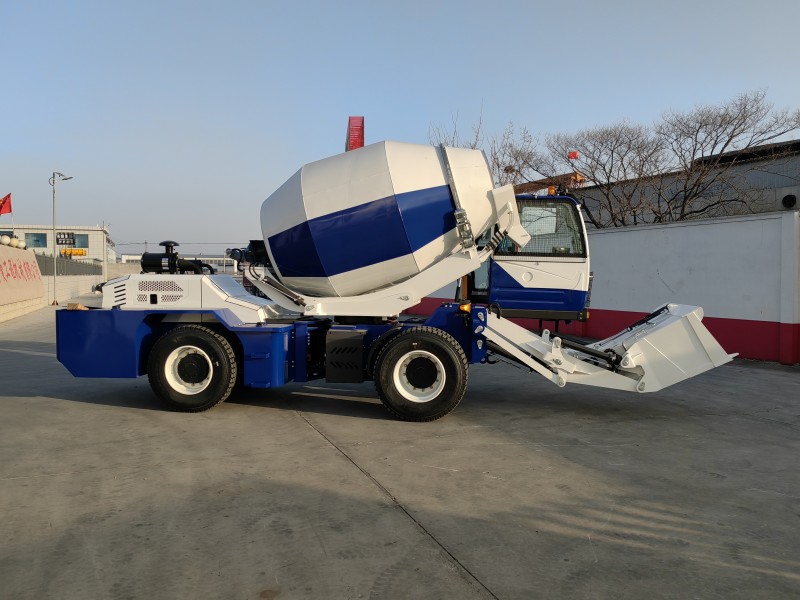 self loading concrete mixer